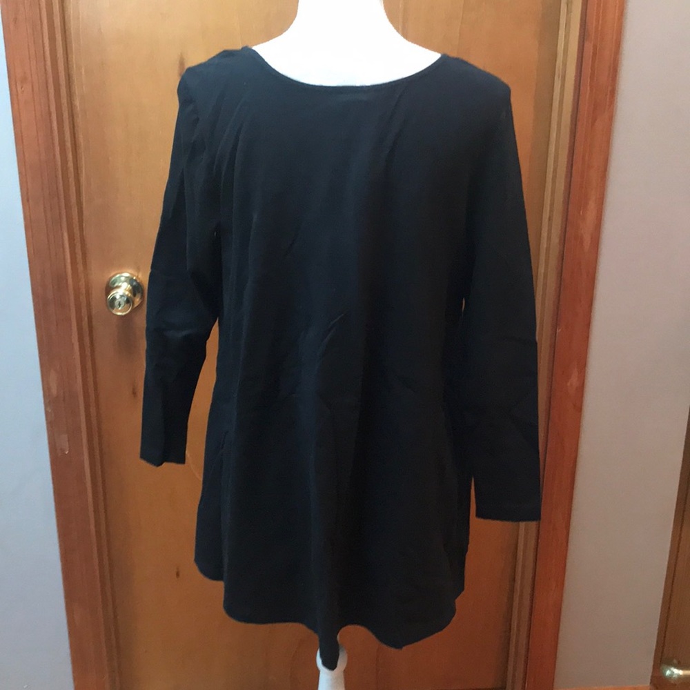 Belly Basics Maternity tunic. Size M - Picture 3 of 3